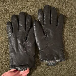 Vintage Wilson’s Leather Fur Lined Gloves